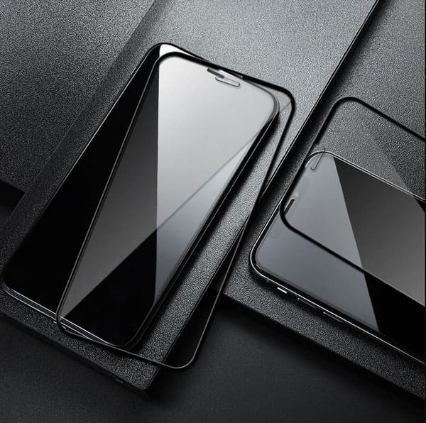SKALO iPhone 11 Heltäckande Skärmskydd Härdat Glas - Svart