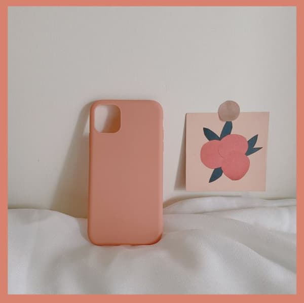 INF Støtsikkert flytende silikondeksel til iPhone 11 Pro Orange