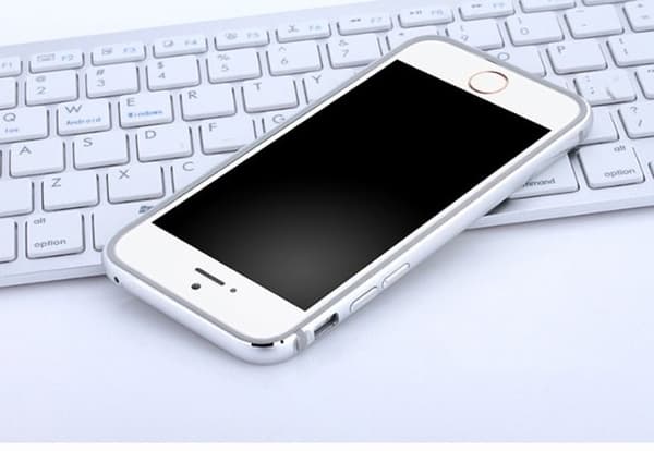 iPhone 6/6S Plus - Stilren Bumper i Aluminium och Silikon