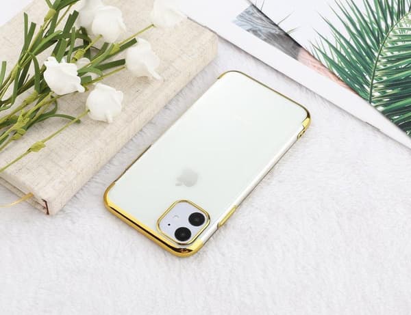 Elektropläterat TPU-skal iPhone 12 mini med två skärmskydd. Guld