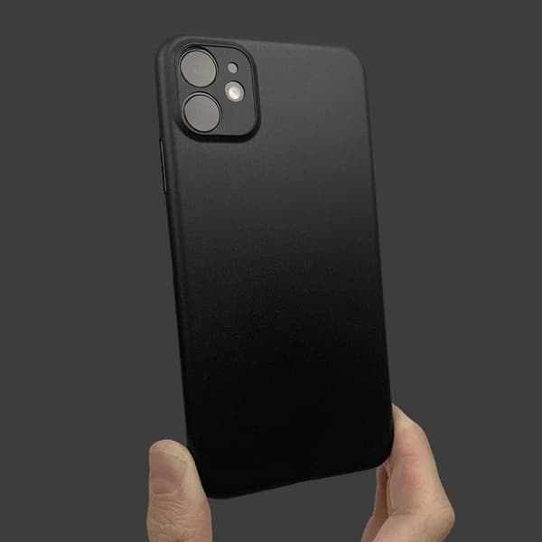 iPhone 12 | Slimmat Mattsvart Skal