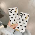 Miniatyrbillede 1 af 6: iPhone 12 & 12 Pro-etui prikket sort og hvid med ankelrem