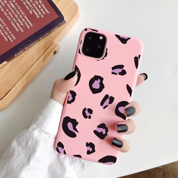 iPhone 12 & 12 Pro Cover leopardmønster 3 farver gul rød pink