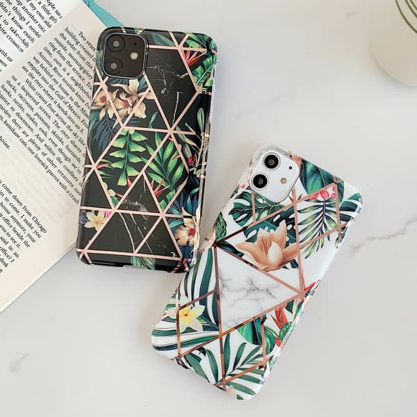 iPhone 12 - Geometric Flower Case