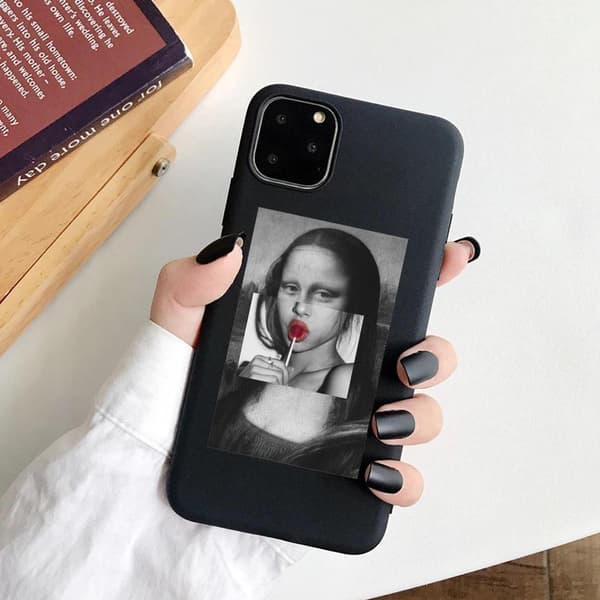 iPhone 13 Pro Max Mini pitäisi Mona Lisan imeä Club Leonardo