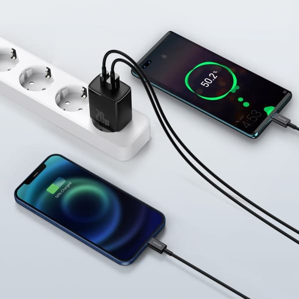 BASEUS - 2-Port Snabbladdare 20W - Svart
