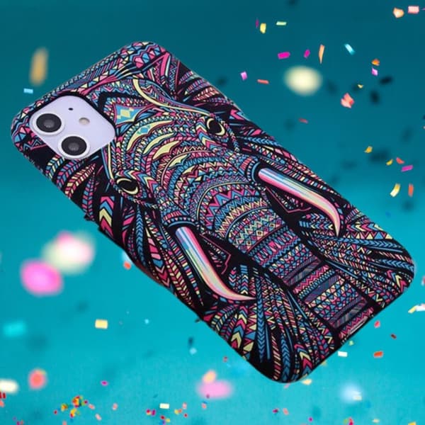 iPhone 12 13 pro max lysende cover med farverig elefant