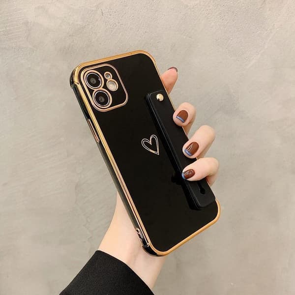 iPhone 13 cover med hjerte og ankelrem gulddetaljer pastel