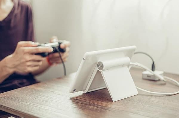 Ugreen Justerbart Bärbart Ställ för iPad - Vit