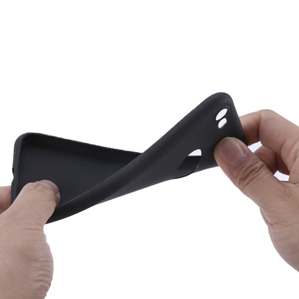 iPhone SE 2022 - Stilrent Silikonskal av NKOBEE