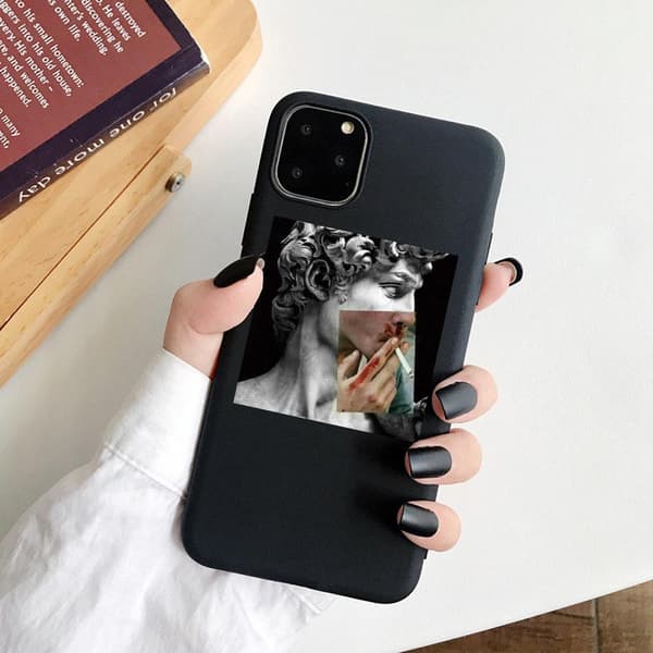 iPhone 13, Pro and Max statue david smoke cigarette vintage retro 13