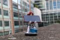 Miniatyrbild 5 av 5: Figurka Cable Guys Cable Guy Black Widow White Suit, phone stand