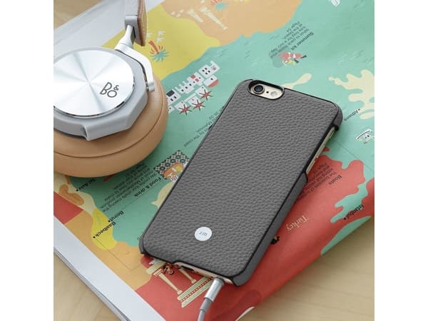 Just Mobile Quattro Back - Exquisite Leather Case for iPhone 6s Plus - Beige