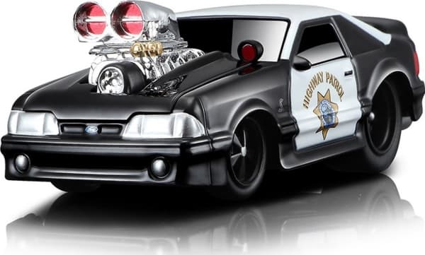 MAISTO 15526-43 Mustang SVT Cobra 1993 bil 1:64