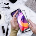 Miniatyrbild 4 av 8: Xiaomi Redmi 9A/9AT Härdat Glas Skärmskydd Full Glue - Svart
