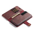 Miniatyrbild 10 av 10: DG.MING 2-in-1 Magnet Wallet Samsung Galaxy S22 Red