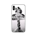 Miniatyrbild 1 av 3: Roligt skal för alla iPhone 14 modeller giraff text I am fabulous