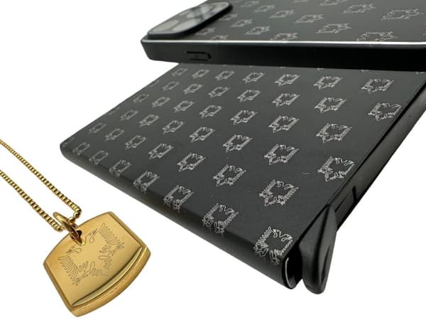 Shenja e flamurit albansk örn plånbok halsband mobilskal iPhone 14