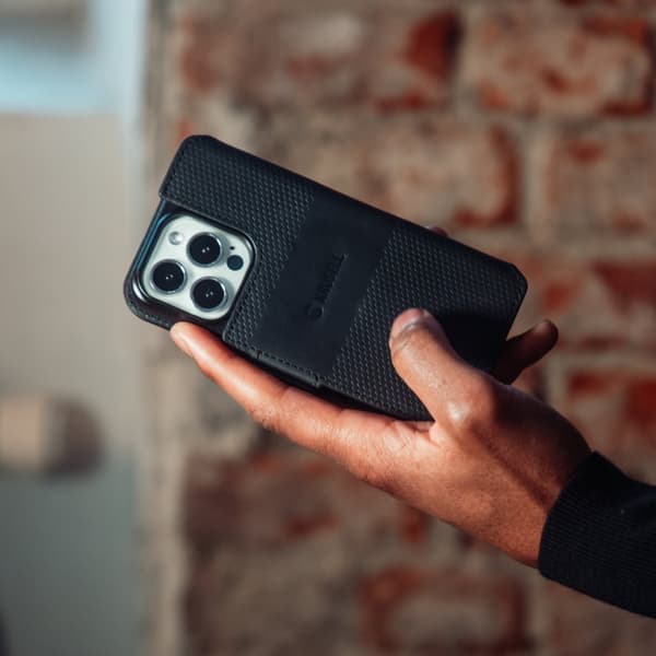 Krusell Nahka Puhelin Lompakko iPhone 13 Pro Musta