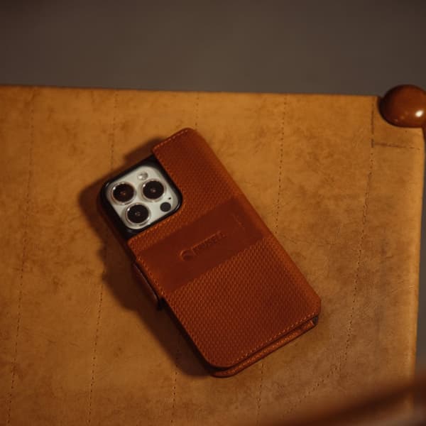 Krusell Telefonpung i læder iPhone 13 Mini Cognac