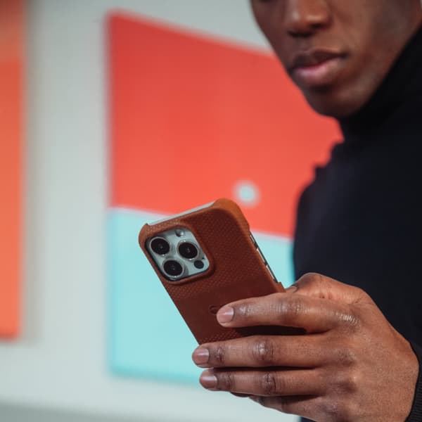 Krusell Lærdeksel iPhone 13 Cognac