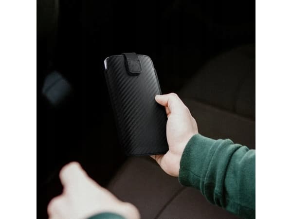 ForCell Futerał Forcell POCKET Carbon - Model 17 - do SAMSUNG A02s / A03s / A12 / A21s / A32 5G / A42 5G / A72 5G / M12 XIAOMI Redmi 9A / 9AT / 9c /