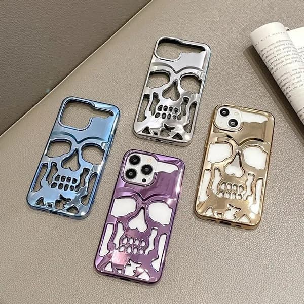 Metalliskt Skelett Mobilskal för iPhone 14 - Premiumskydd med Cool Design