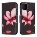 Pikkukuva 4 / 4: Lompakkokotelo iPhone 15 - Vaaleanpunainen Kukka