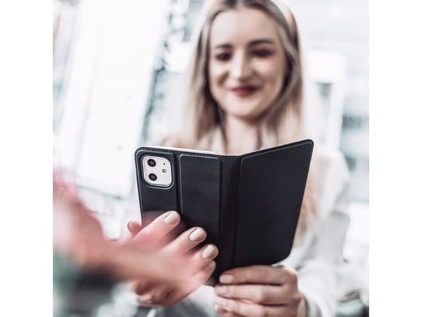 4smarts Urban Lite, Flip case, Apple, iPhone 15 Plus, 17 cm (6.7"), Sort