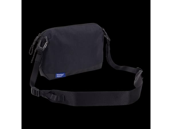 Thule Paramount - Tverrkroppspose - 2L - 420D nylon, polyester - svart