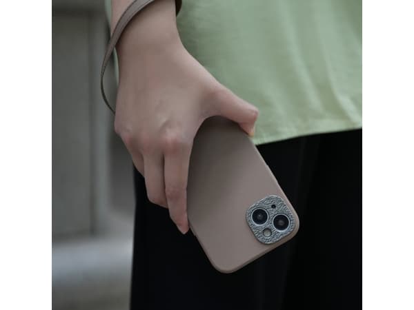 Moshi Napa for iPhone 15 - Woodsmoke Brown