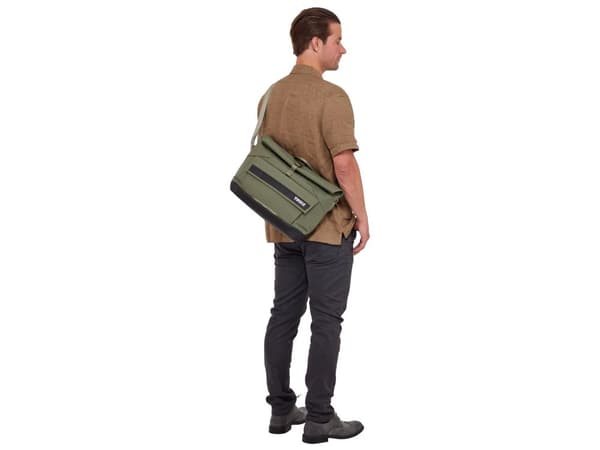 Thule Paramount - Notebook-väska - crossbody, 14L - 14" - mjukt grön