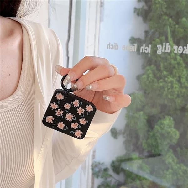 Airpods 1/2 Skal TPU Läder Floral - Svart/Rosa
