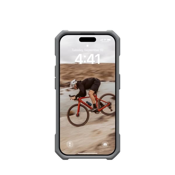 Urban Armor Gear iPhone 15 Pro Essential Armor Magsafe  - Silver