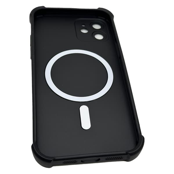 iPhone 12 - Silikonskal med Magnetiskt Stötskydd