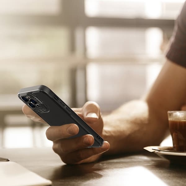 Iphone 13 Pro Skal