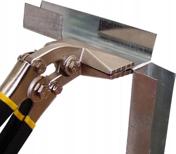 Sourcing Manual sheet metal bending pliers 80 mm, curved.