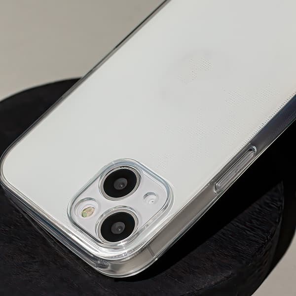 Tynt deksel 2 mm for iPhone 16 Pro Max, gjennomsiktig