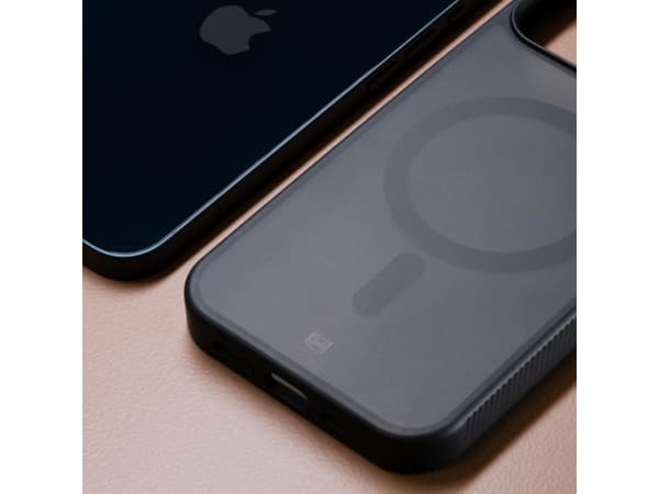 3MK Smoke MagCase, Cover, Apple, iPhone 16 Plus, 17 cm (6.7"), Black