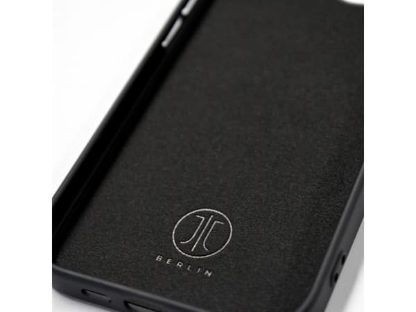 JT BERLIN Pankow Soft, Etui, Apple, iPhone 16 Pro Max, 17,5 cm (6.9"), Sort