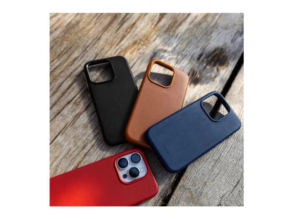 FIXED MagLeather - Baksidesskydd för mobiltelefon - MagSafe-kompatibilitet - genuint läder - brun - för Apple iPhone 16 Pro