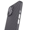 Miniatyrbild 5 av 11: iPhone 15 - Slimmad profil och enkelhet i designen i Karbon