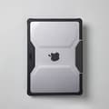 Miniatyrbild 8 av 11: UAG Plyo för MacBook Pro 16" 2021/2024 - Is