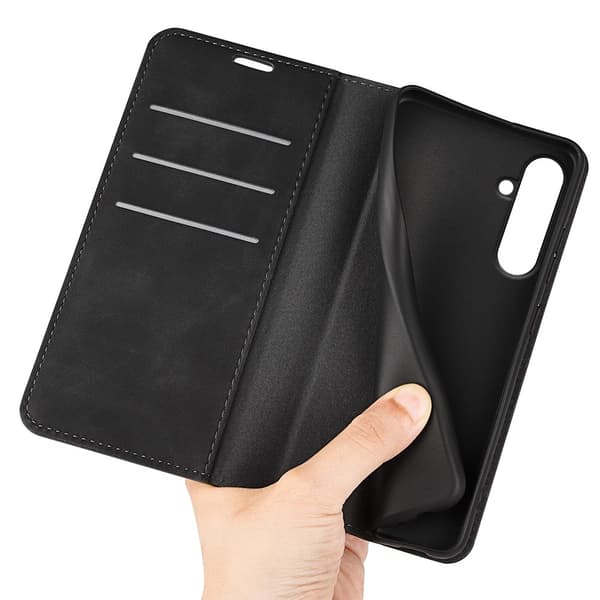 Til Samsung Galaxy A26 5G Skin-touch Feeling Magnetisk telefonetui