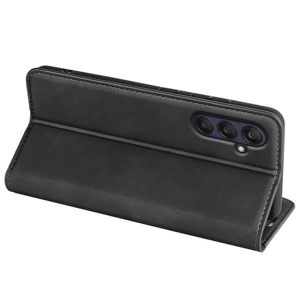 Til Samsung Galaxy A26 5G Skin-touch Feeling Magnetisk telefonetui