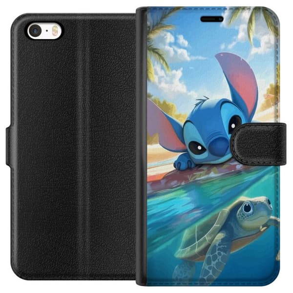 Apple iPhone SE (2016) Lompakkokotelo Stitch kilpikonnalla - söpö sininen avaruusolento trooppisessa rantaympäristössä Disneyn tapaan