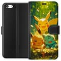 Pikkukuva 1 / 3: Apple iPhone SE (2016) Lompakkokotelo Pixelmonster pelityyli - värikäs muotoilu retroa rakastaville pelaajille