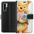 Miniatyrbild 1 av 3: Huawei P30 Pro Plånboksfodral Nalle Puh med blommor – klassisk barnfavorit i blommande vårmiljö
