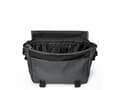 Pikkukuva 3 / 5: Eastpak Jr Black Denim, Olkalaukku, Musta, Vetoketju, 2 taskua, 2 taskua, Musta