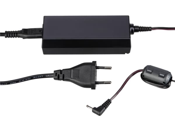 Canon CA-PS700, 7.4, 110 V, 2 A, Musta, 186 g, 112 x 45 x 29 mm, 1 x power 2-pole 1 x power DC jack